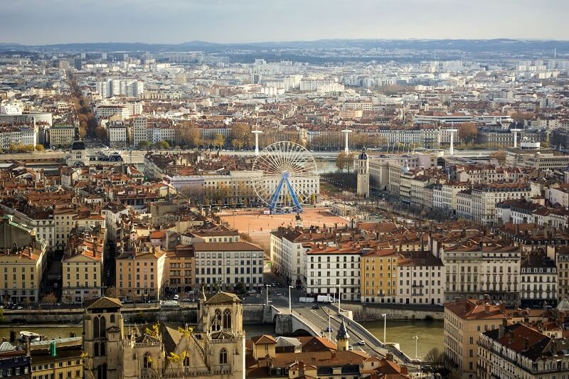 Aluguel de carro em Lyon na França: Todas as dicas