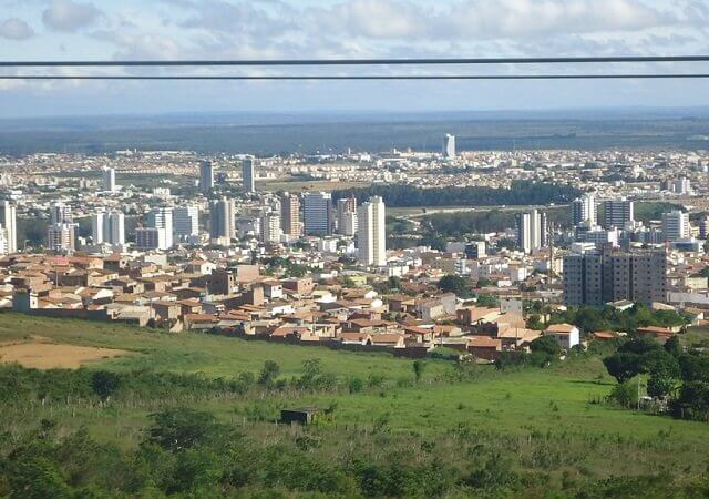 Aluguel de carro em Vitória da Conquista: Economize muito!